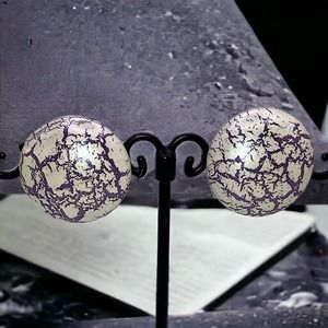 Vintage Purple and White Marbled Round Huggie Stud 7/8 Inch Earrings!